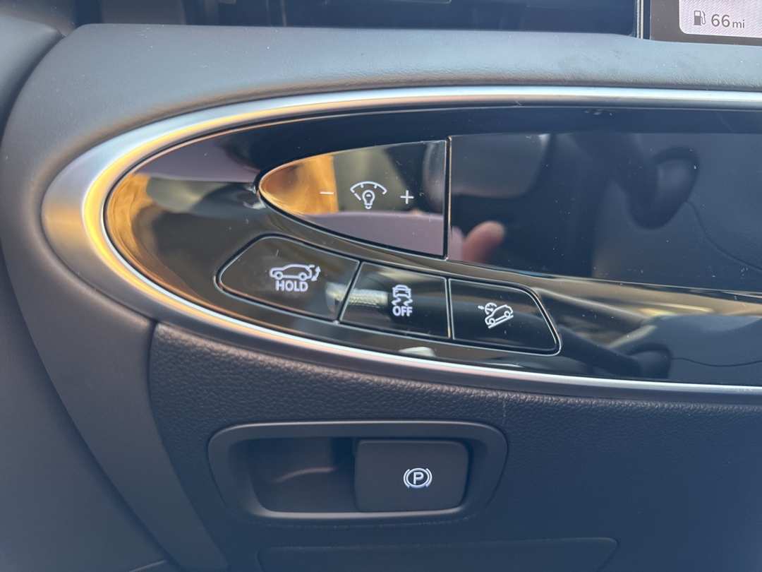 2026 Genesis Gv70 2.5T Select - Image 39