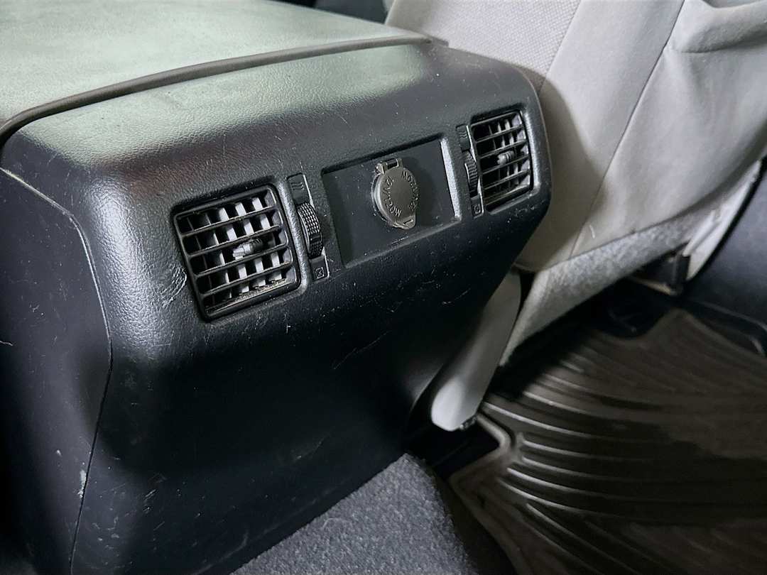 2012 Toyota Tundra Grade - Image 24