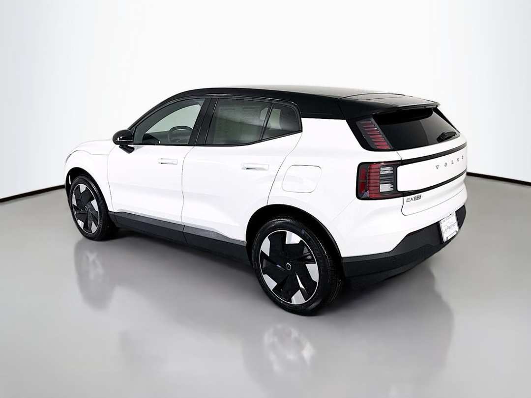 2026 Volvo Ex30 Twin Motor Performance Plus - Image 3