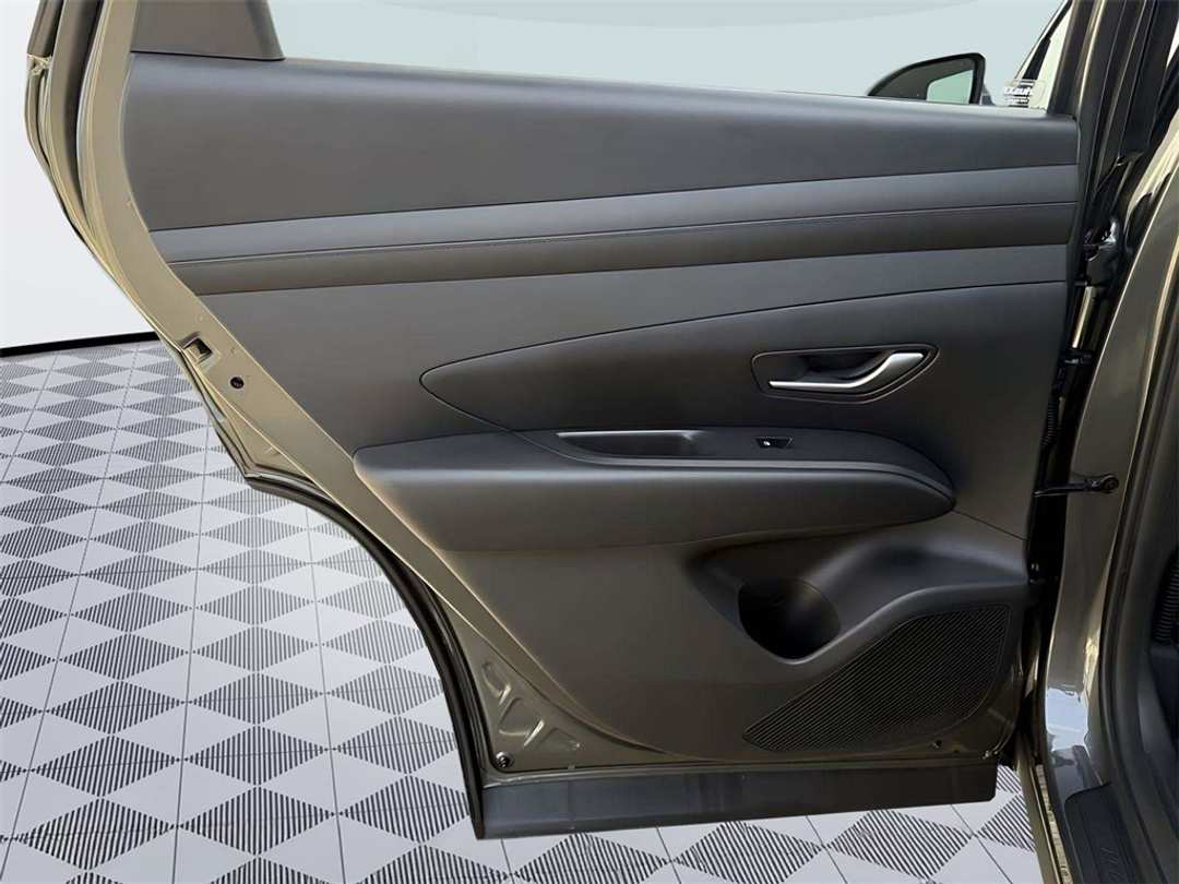 2026 Hyundai Tucson SEL - Image 28