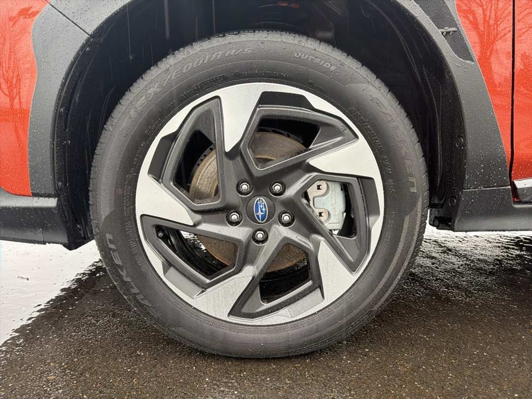 2025 Subaru Crosstrek Limited - Image 9