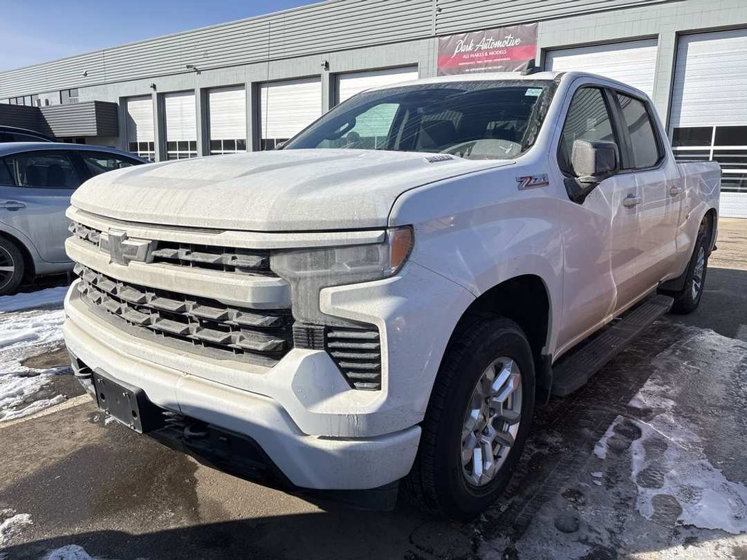 2022 Chevrolet Silverado 1500 RST - Image 2
