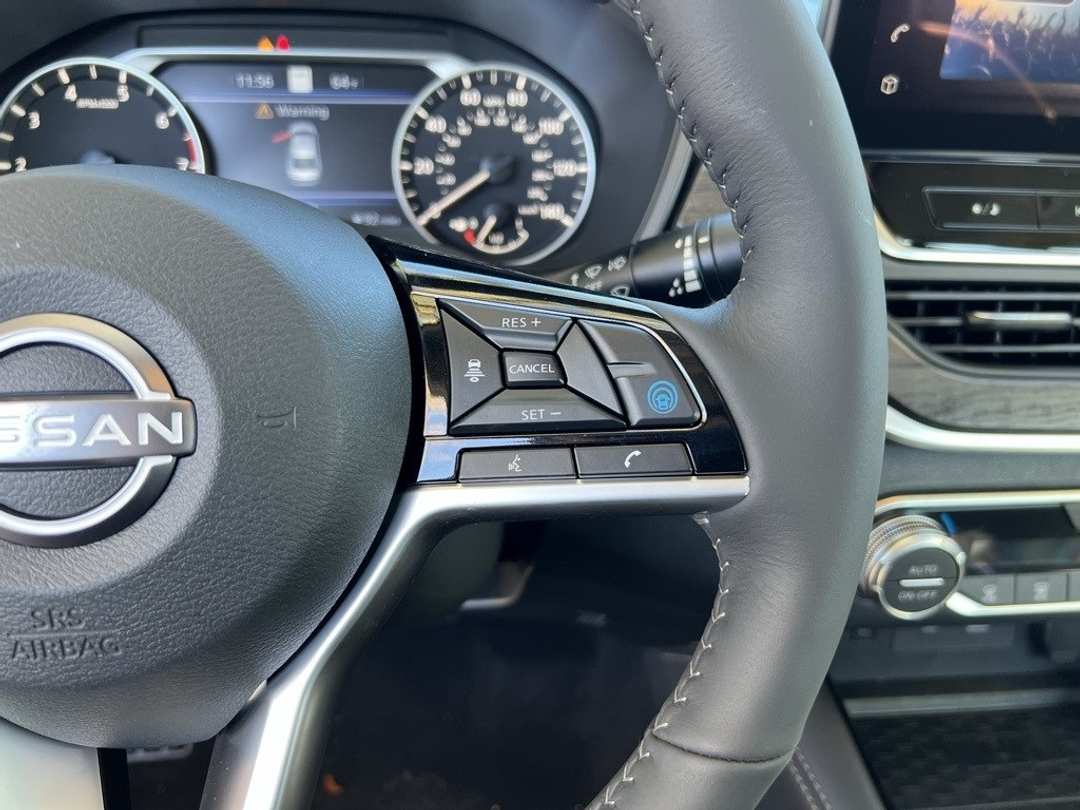 2025 Nissan Altima 2.5 SL - Image 16