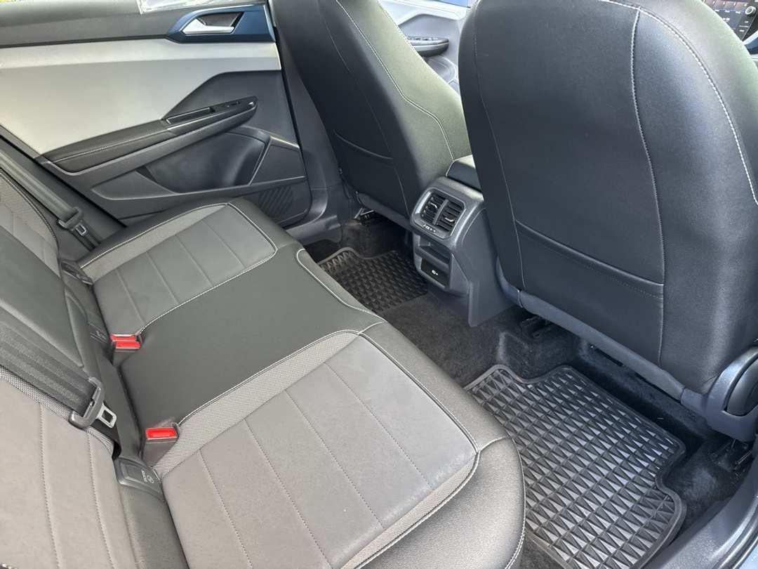 2024 Volkswagen Taos 1.5T SE - Image 22