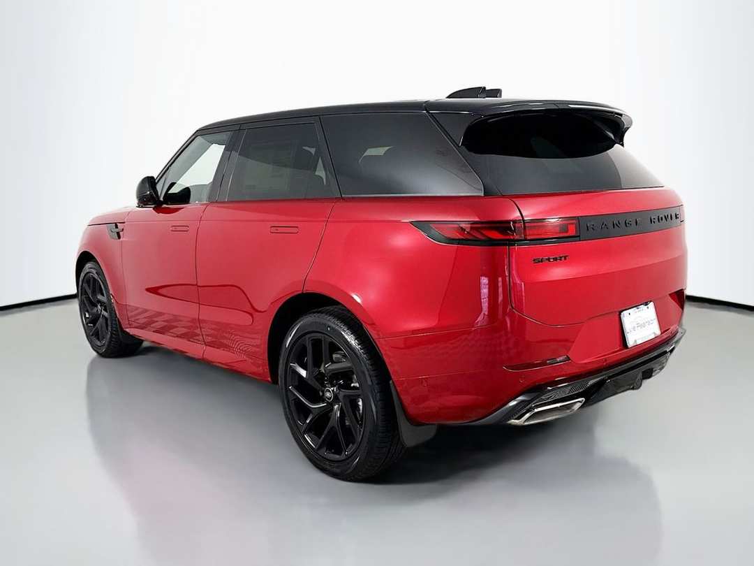 2025 Land Rover Range Rover Sport Dynamic SE - Image 3