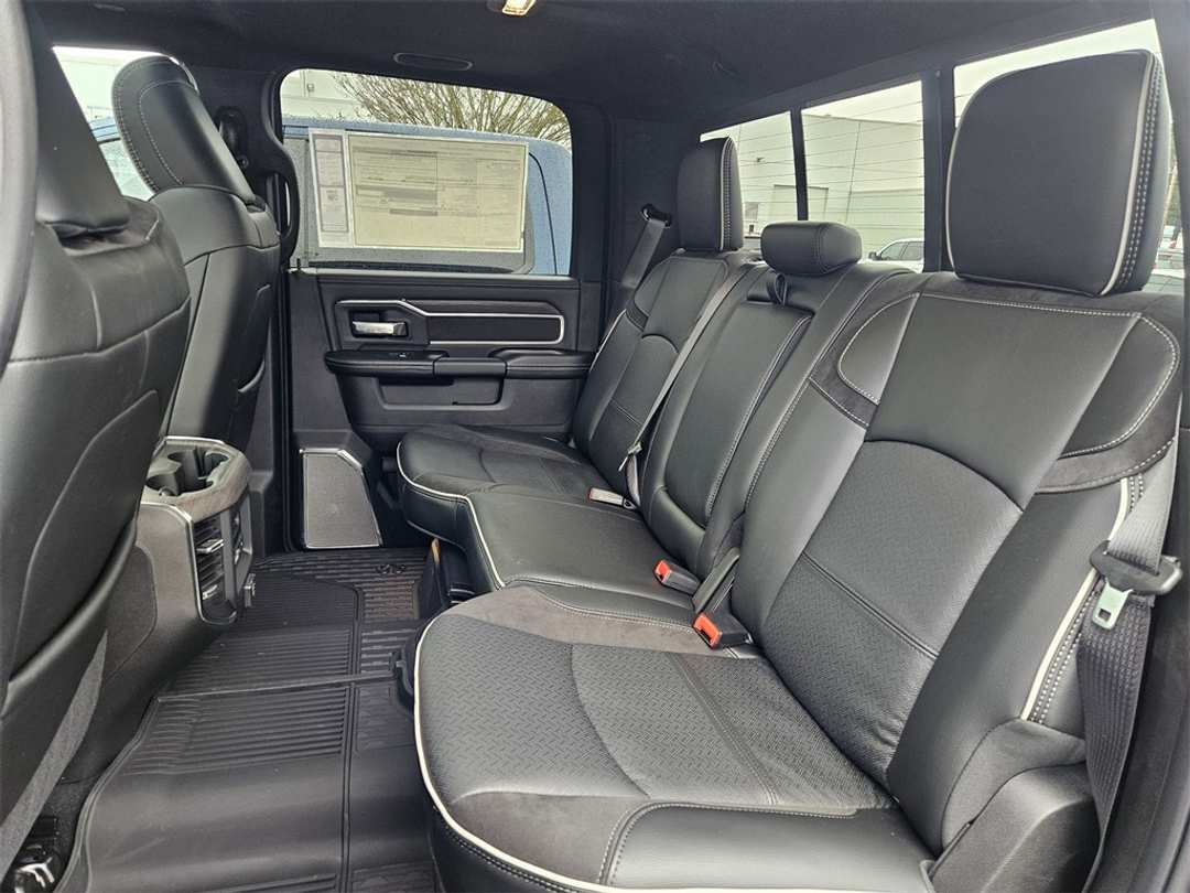 2026 Ram 3500 Laramie - Image 29