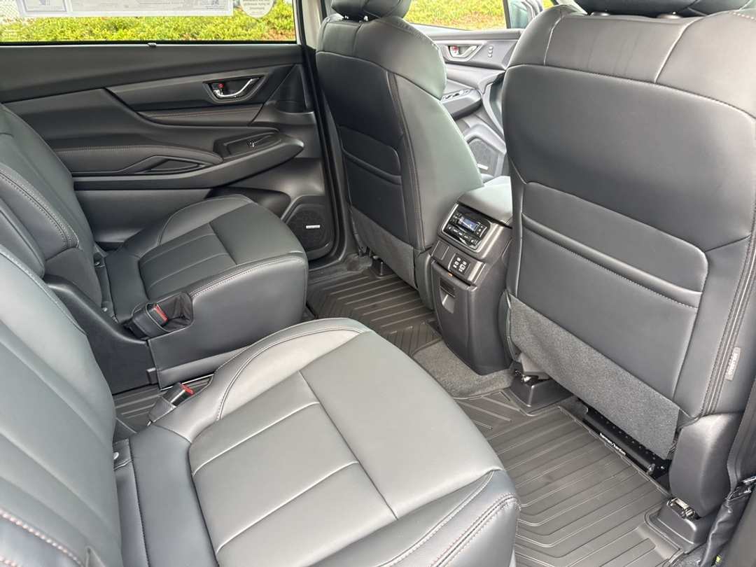 2026 Subaru Ascent Limited Bronze Edition - Image 26