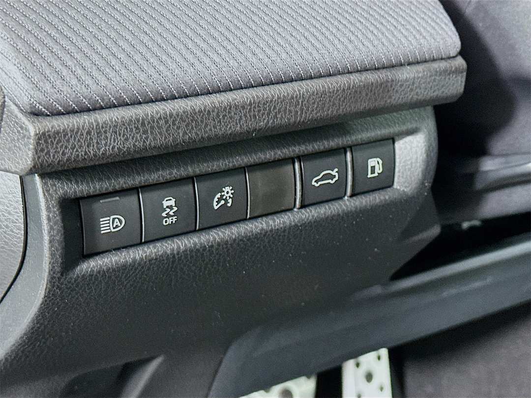 2026 Toyota Camry SE Nightshade - Image 10