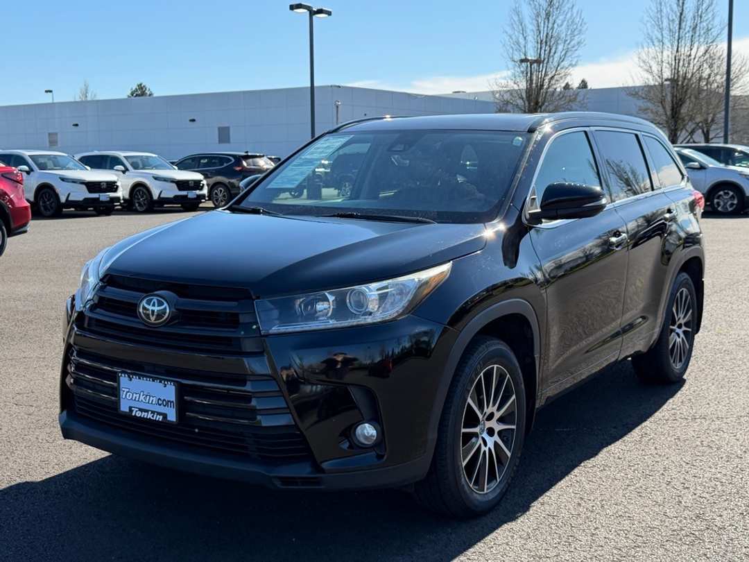 2018 Toyota Highlander SE - Image 4