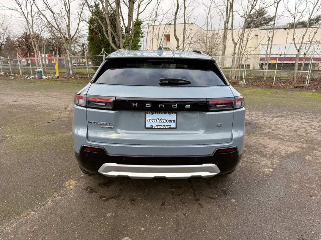 2026 Honda Prologue Touring - Image 7