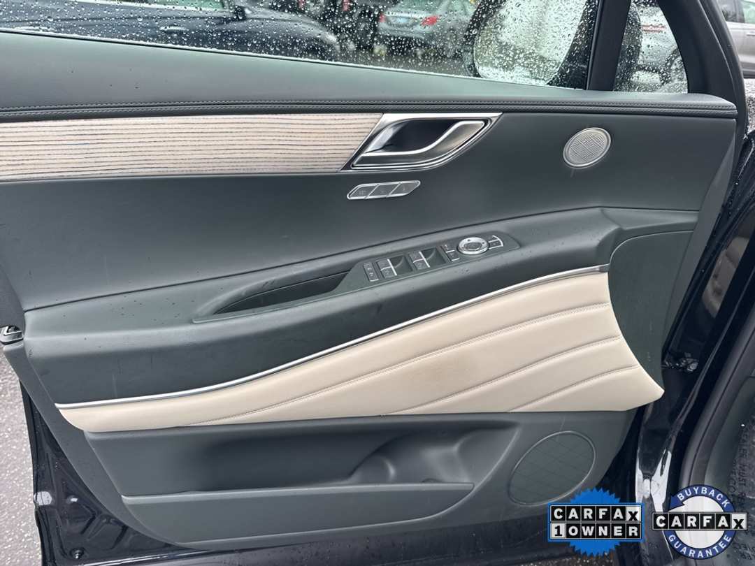 2025 Genesis Gv80 2.5T - Image 15