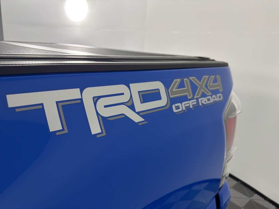 2020 Toyota Tacoma TRD OffRoad - Image 14