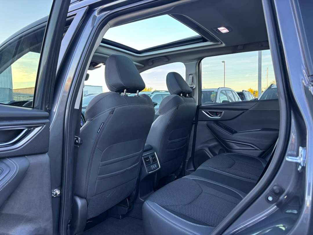 2024 Subaru Forester Premium - Image 3