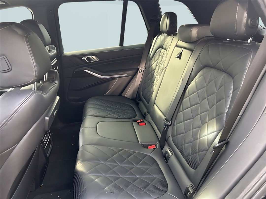 2023 BMW X5 xDrive40i - Image 10