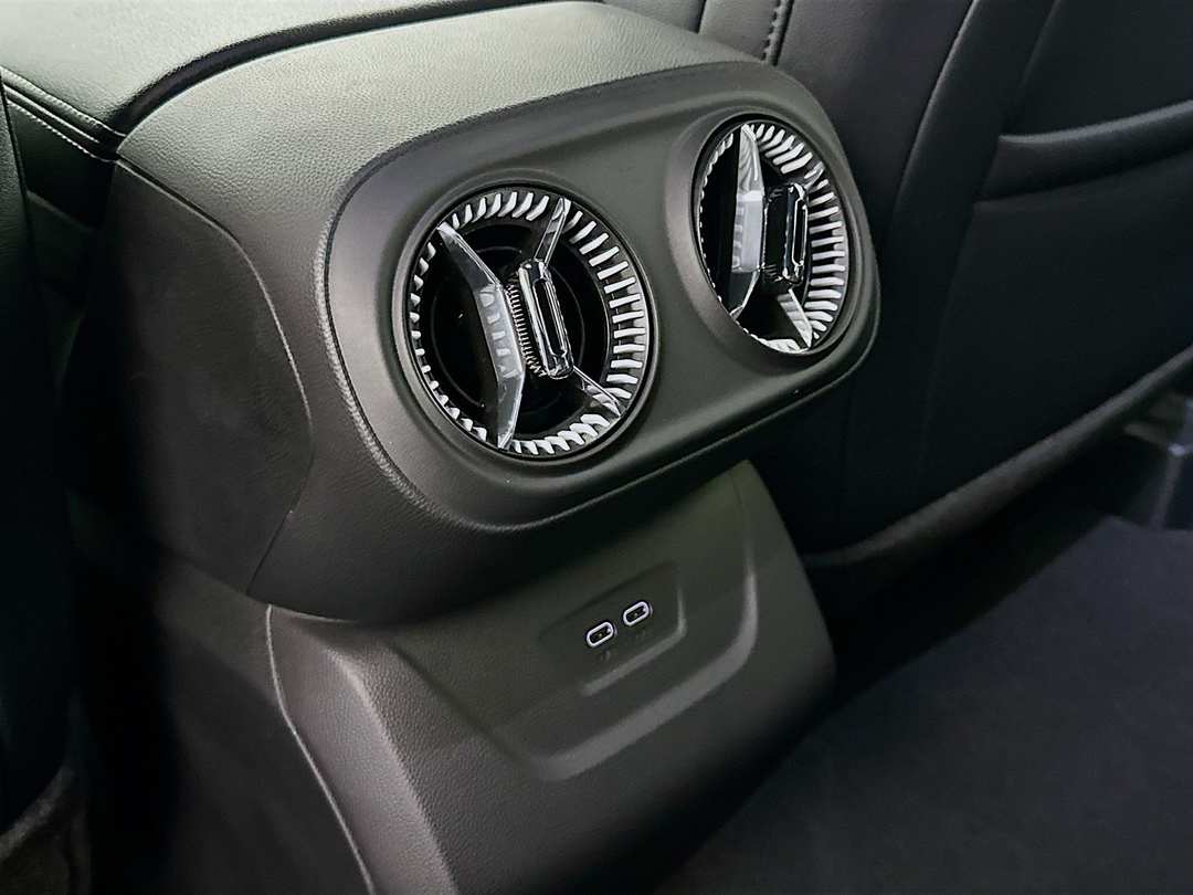 2026 Chevrolet Blazer Ev LT - Image 25