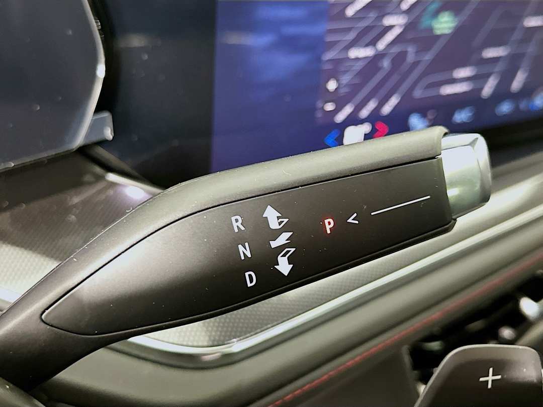 2026 Chevrolet Suburban RST - Image 17