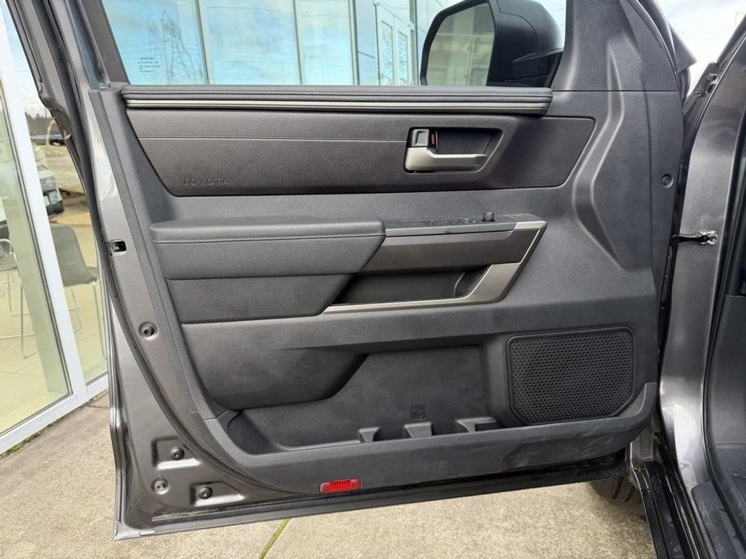 2025 Toyota Tundra SR5 - Image 12