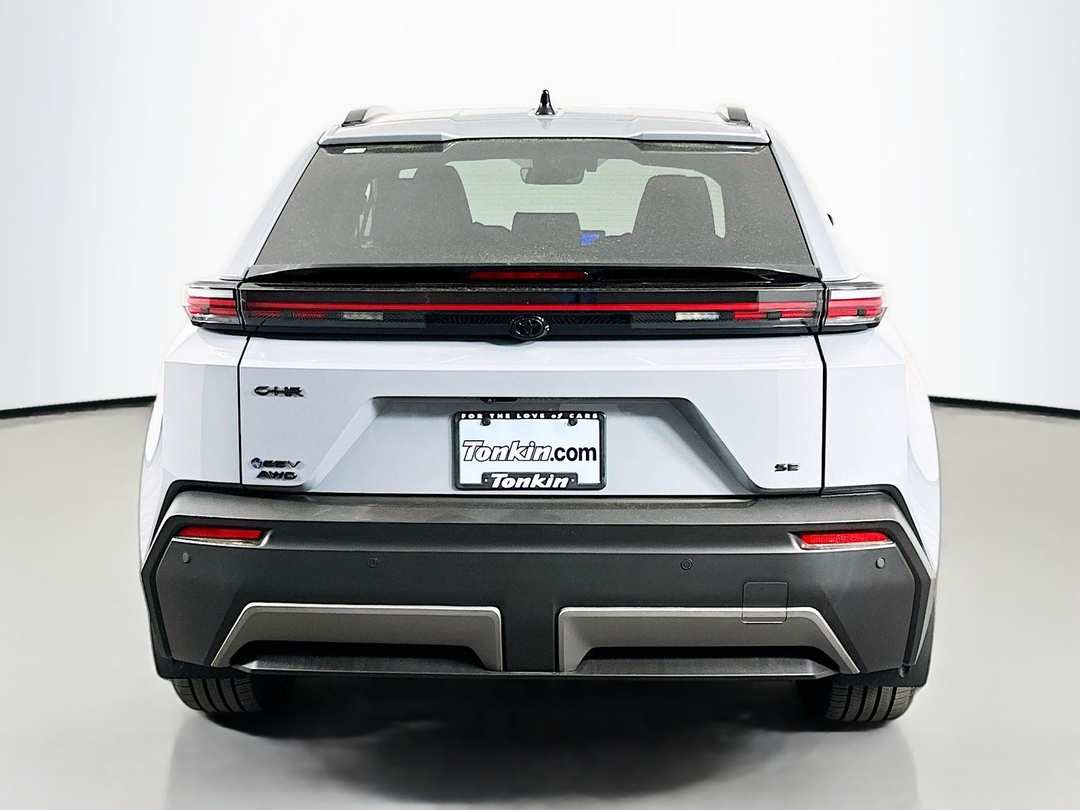 2026 Toyota C-Hr - Image 6