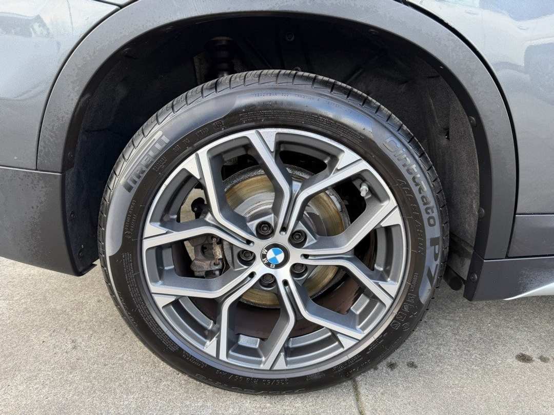 2020 BMW X1 xDrive28i - Image 9