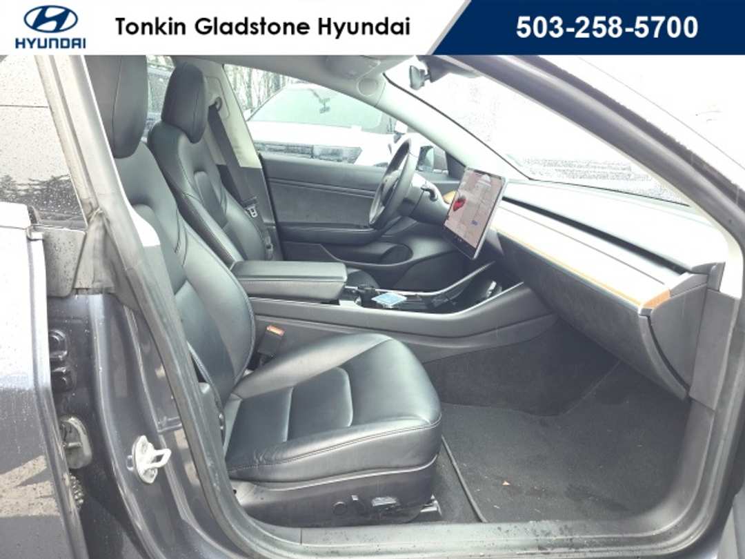 2020 Tesla Model 3 Performance - Image 19