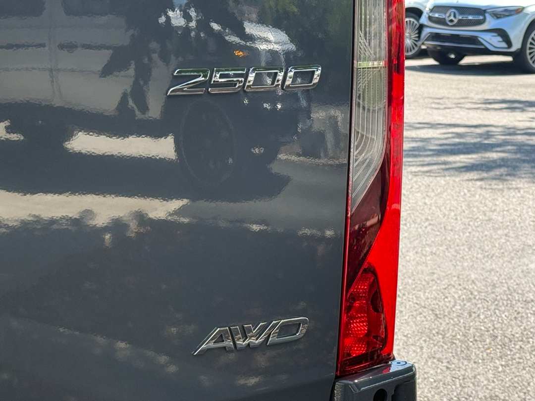 2025 Mercedes-Benz Sprinter 2500 Cargo 144 WB - Image 7