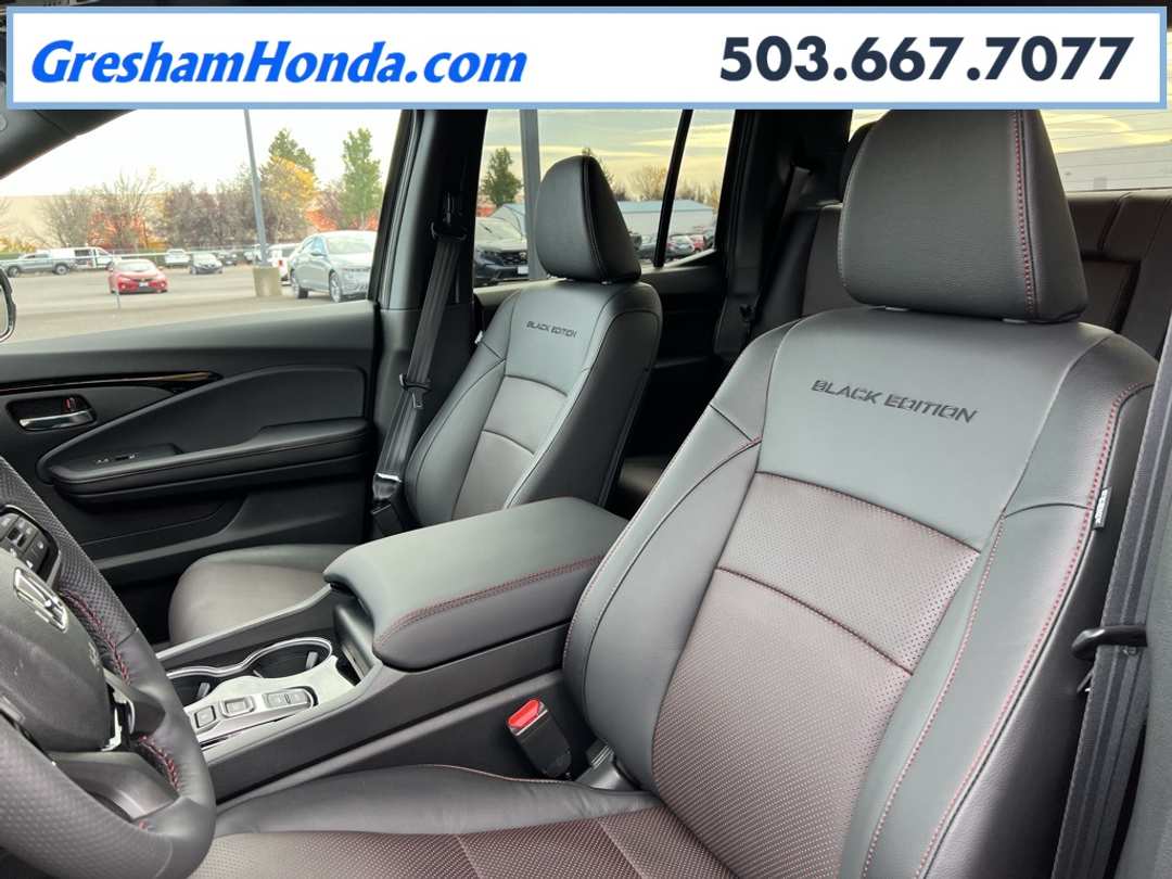 2026 Honda Ridgeline Black Edition - Image 13