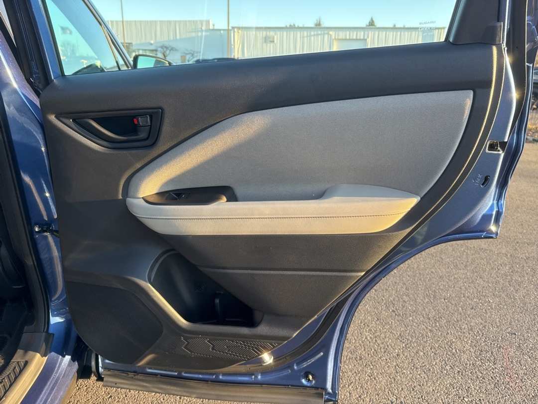 2026 Subaru Forester Base - Image 20