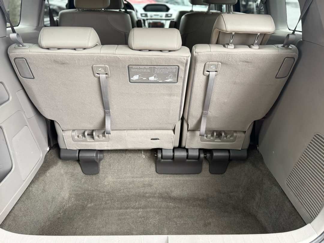 2015 Honda Odyssey EXL - Image 22
