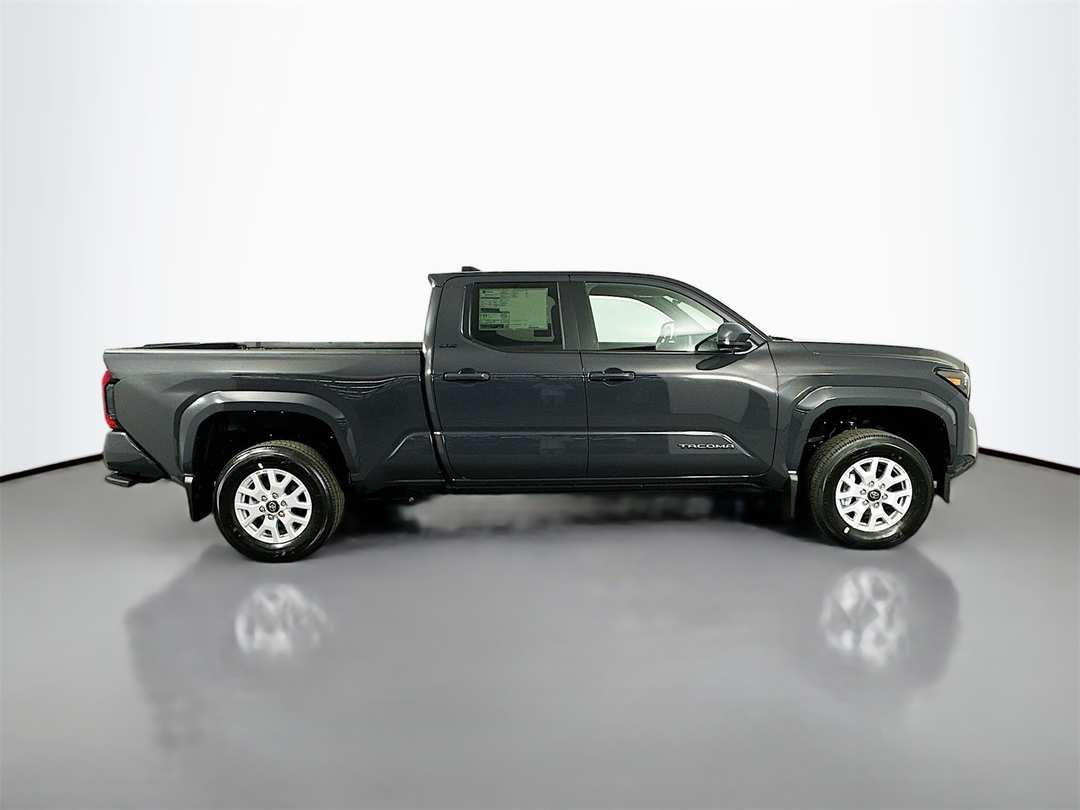 2026 Toyota Tacoma SR5 - Image 8