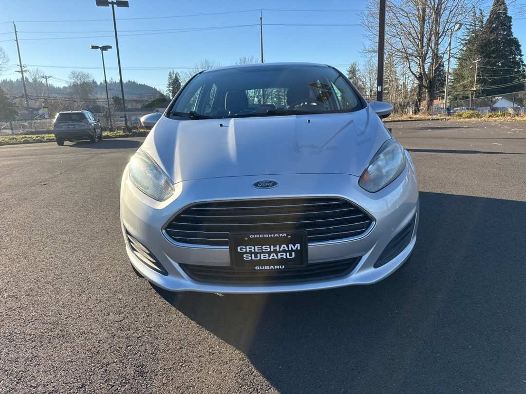 2018 Ford Fiesta SE - Image 2