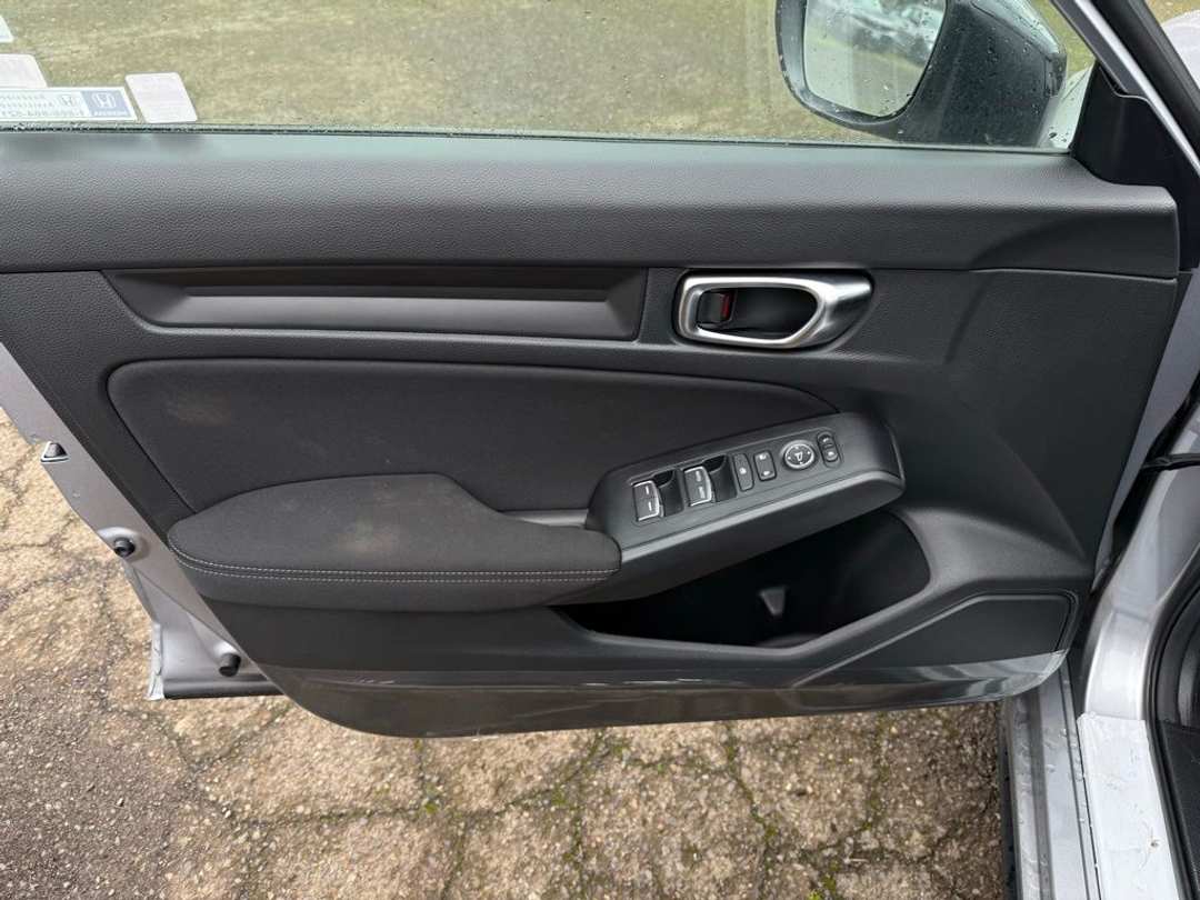 2026 Honda Civic Sport - Image 12