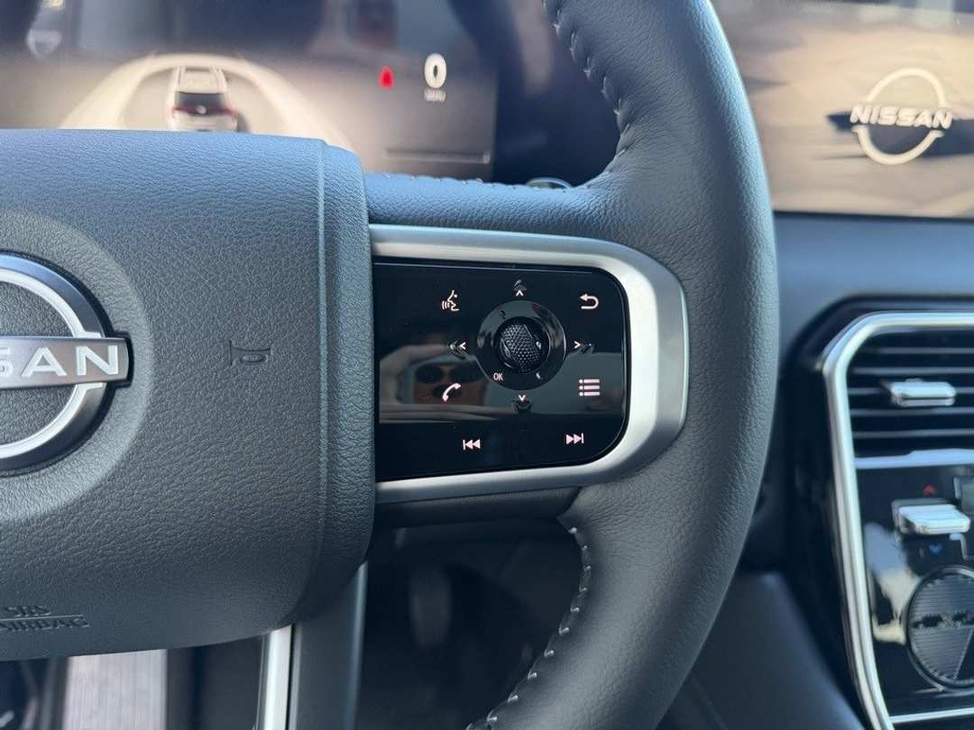 2026 Nissan Armada SV - Image 21