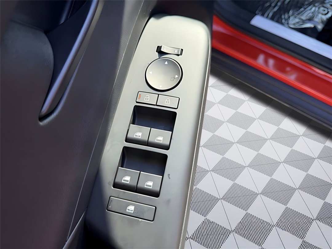 2026 Hyundai Kona SE - Image 12