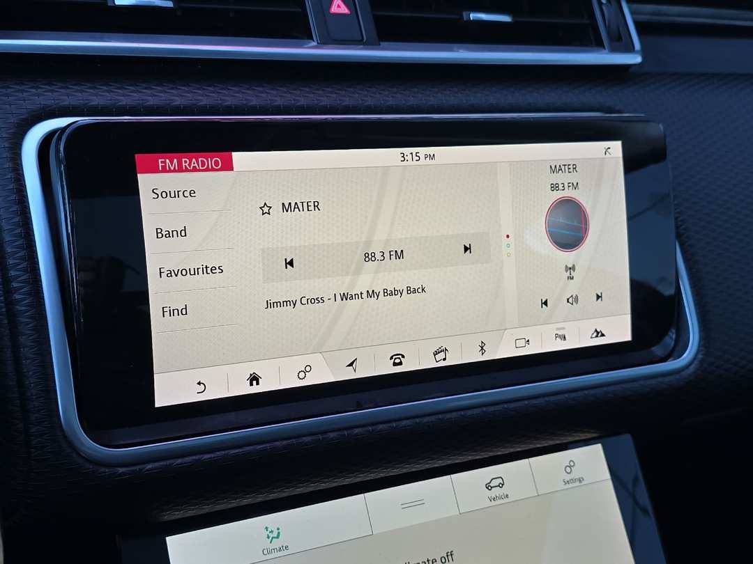 2020 Land Rover Range Rover Velar S - Image 17