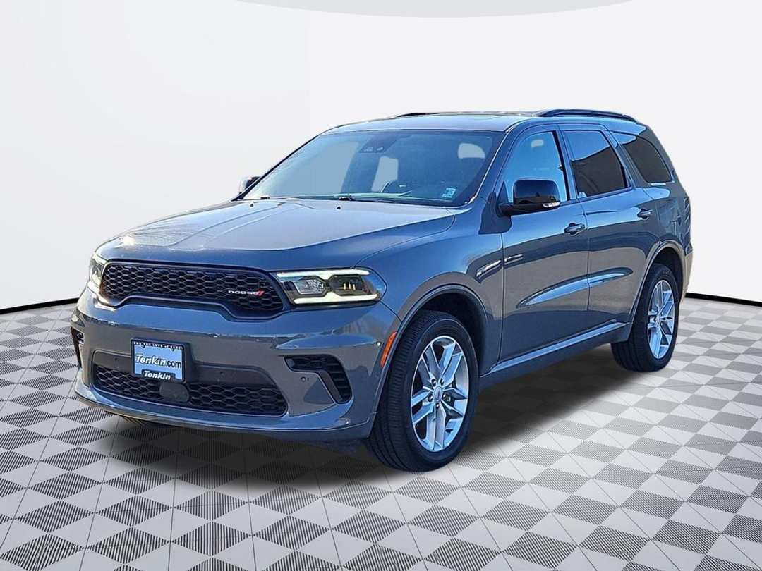 2025 Dodge Durango GT Plus - Image 2