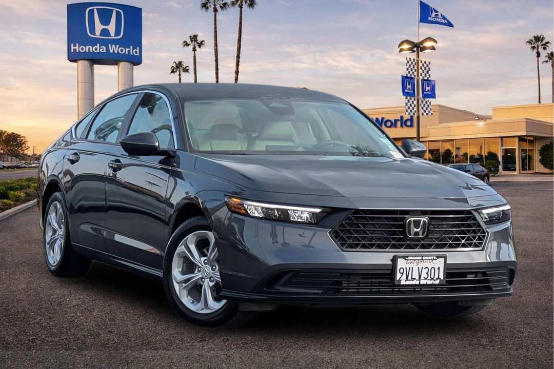 2025 Honda Accord LX - Image 2
