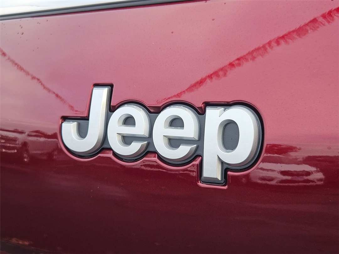 2025 Jeep Grand Cherokee L Limited - Image 32