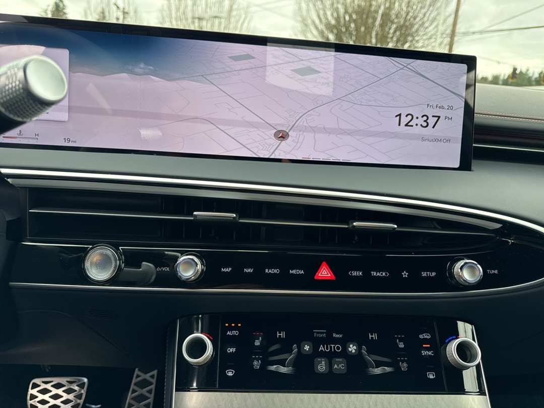 2026 Genesis Gv70 2.5T Sport Prestige - Image 24