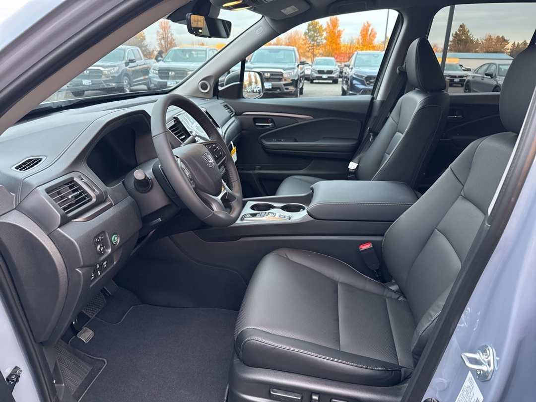 2026 Honda Ridgeline RTL - Image 15