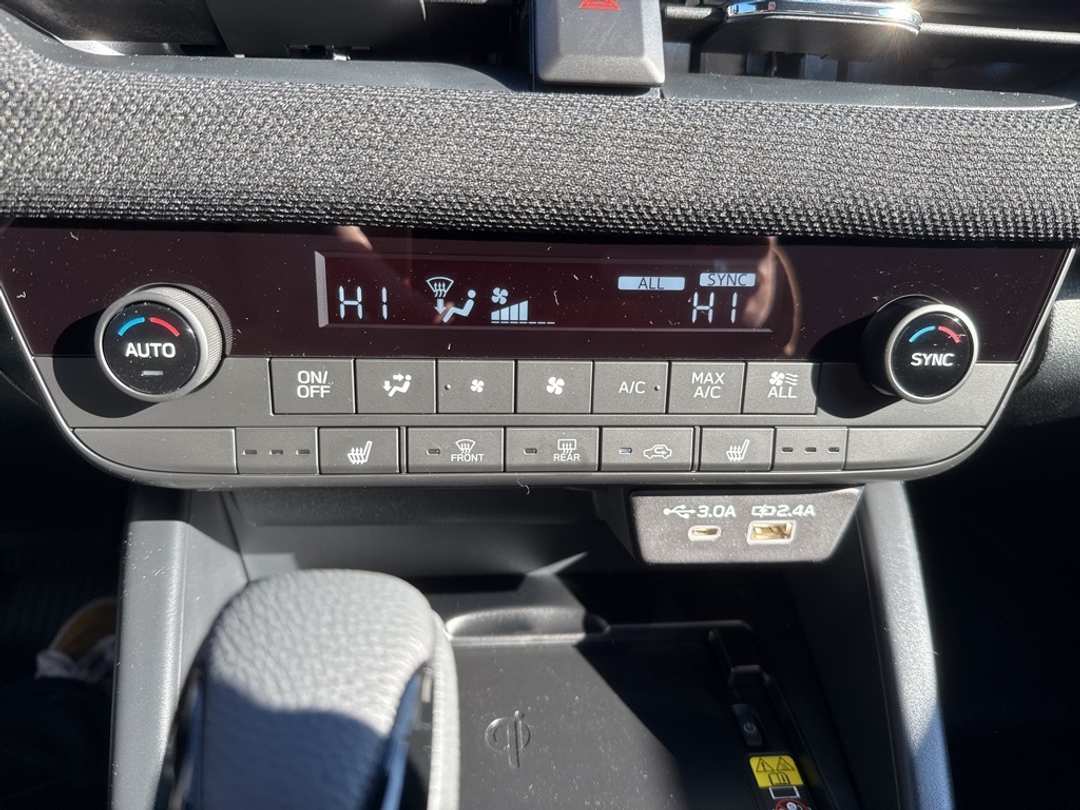 2026 Subaru Outback Limited XT - Image 36