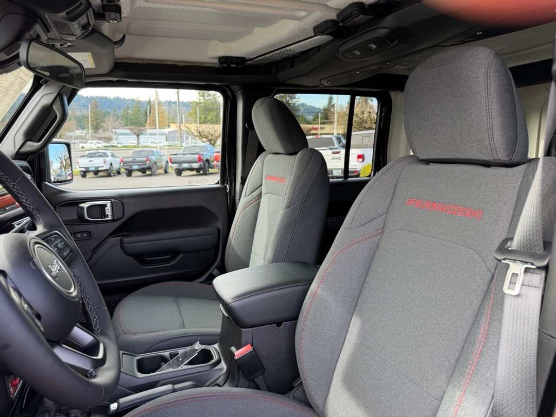 2026 Jeep Wrangler Rubicon - Image 15