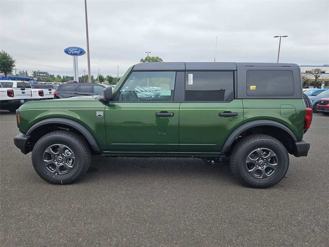 2025 Ford Bronco Big Bend - Image 2