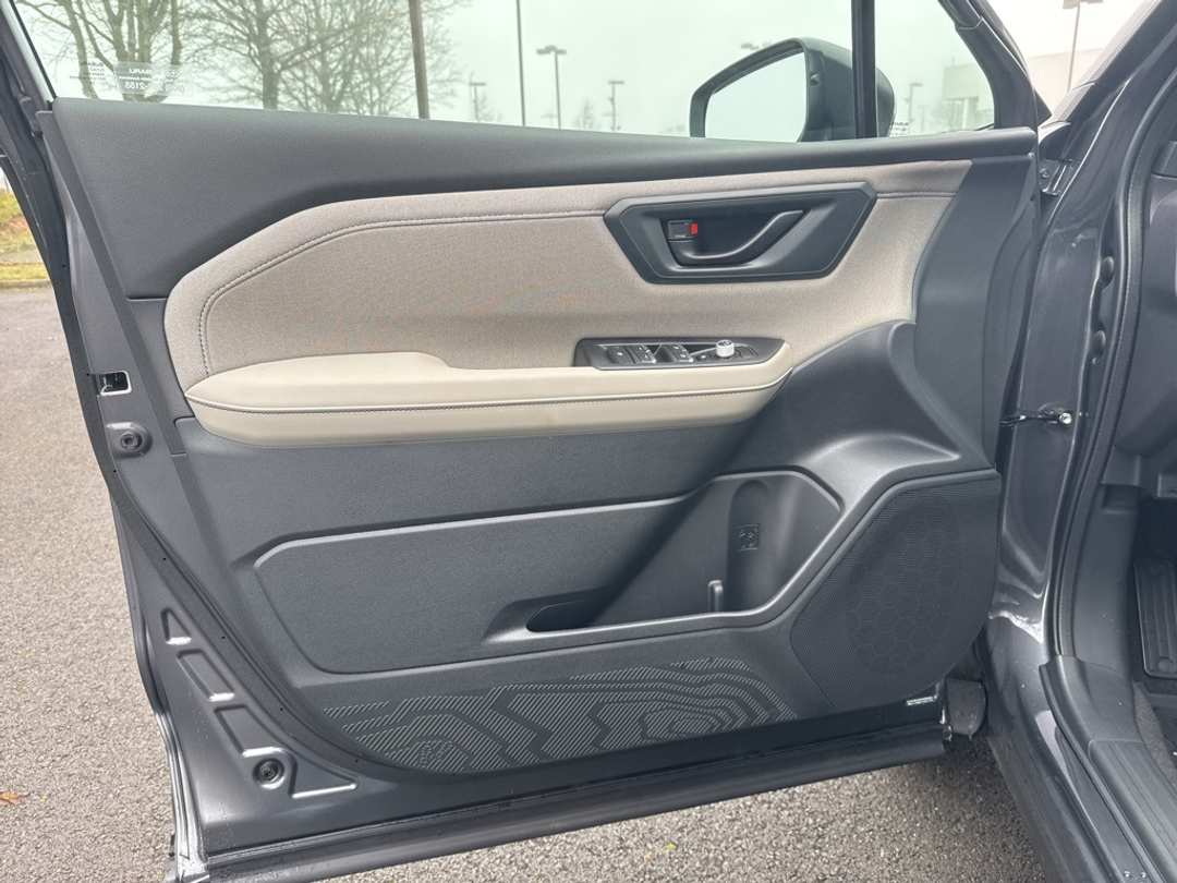 2026 Subaru Forester Premium - Image 11