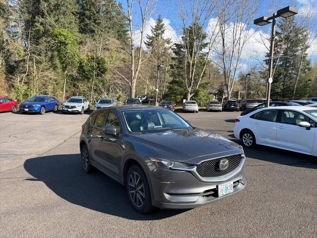2018 MAZDA CX-5 Touring - Image 3