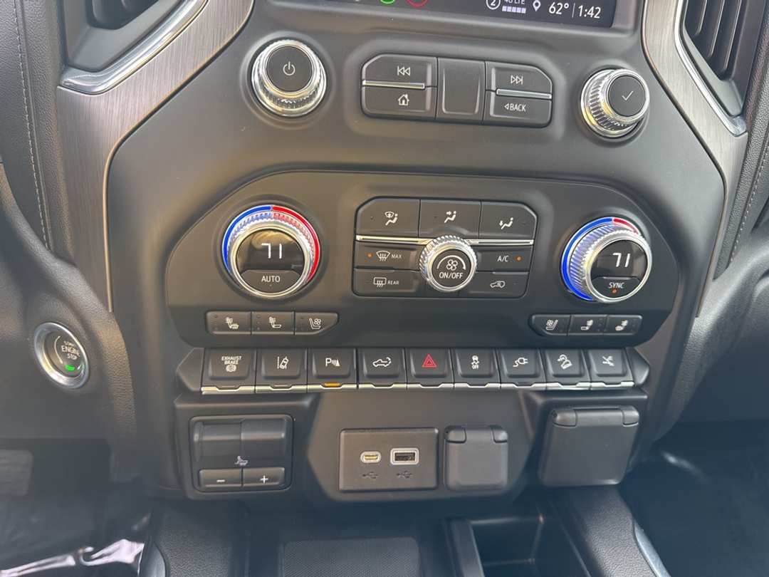 2022 GMC Sierra 2500Hd Denali - Image 31