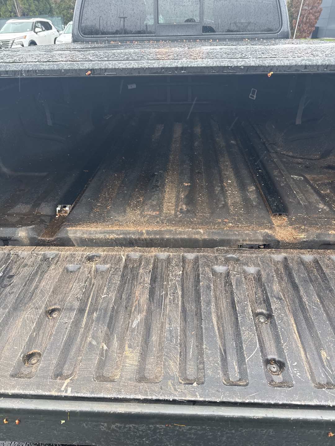 2013 Nissan Frontier SV - Image 13