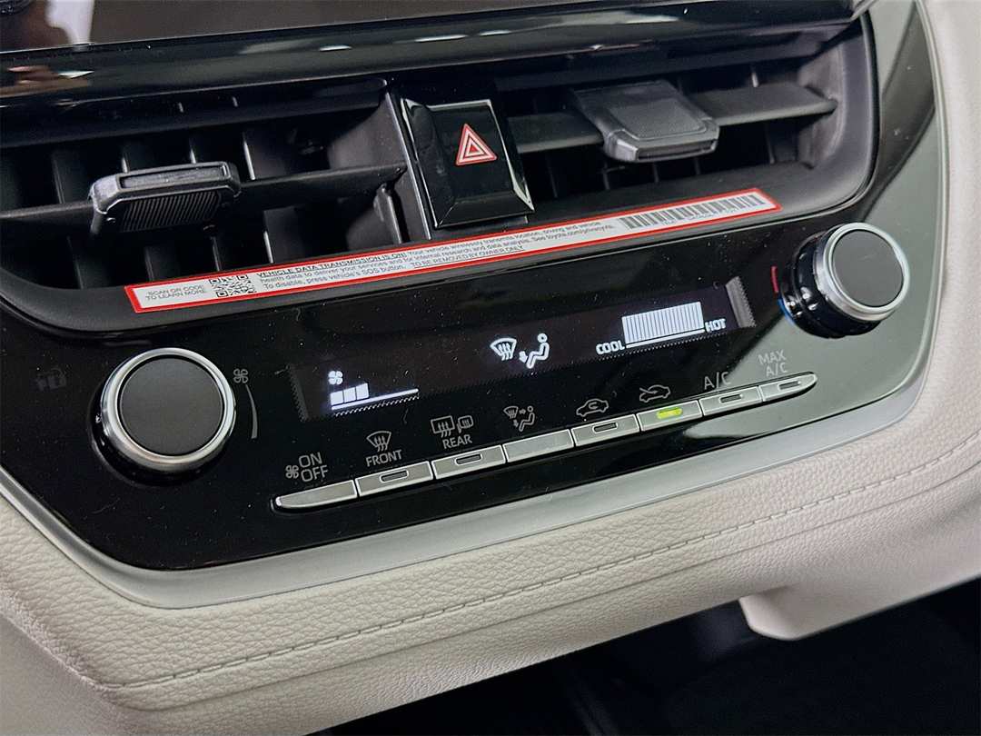 2026 Toyota Corolla Cross L - Image 16