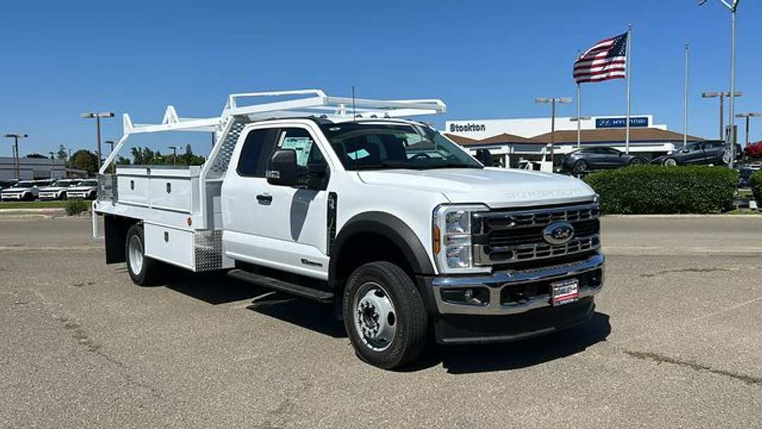 2025 Ford F-550Sd XL - Image 3