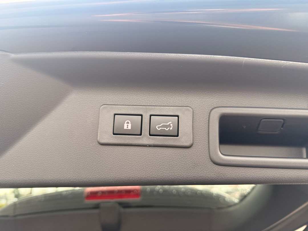 2026 Subaru Forester Touring - Image 21