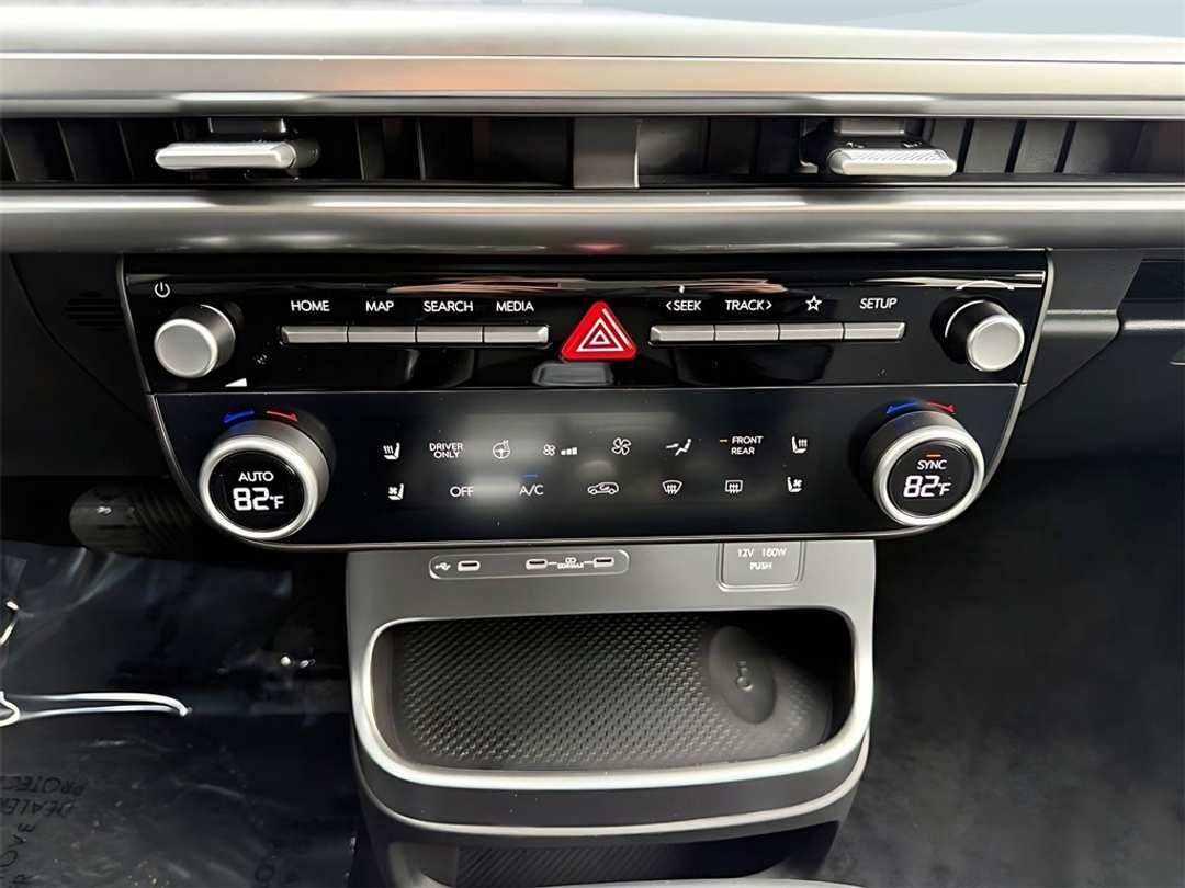 2026 Hyundai Ioniq 9 SEL - Image 23